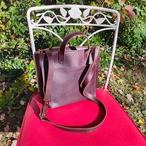 PLG Mini Crossbody - Grizzly, Zippered Closure